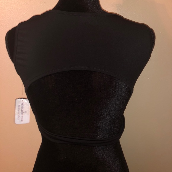 BRAND NEW! Sequin crop top with open back - Picture 2 of 2